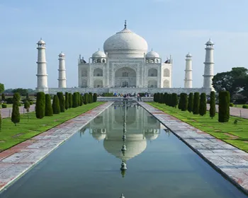  Delhi to Agra Mathura Vrindavan One Day Tour